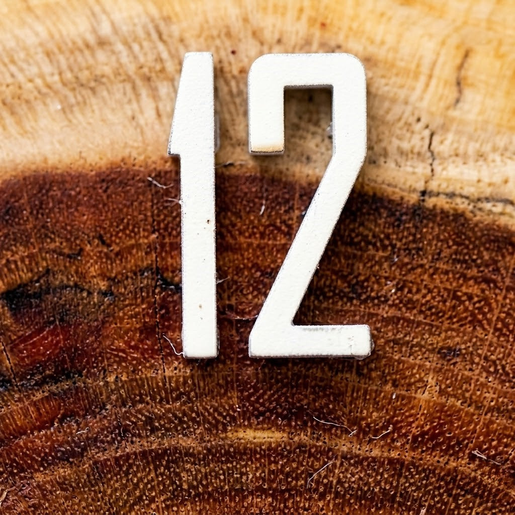 Horloge murale en bois naturel