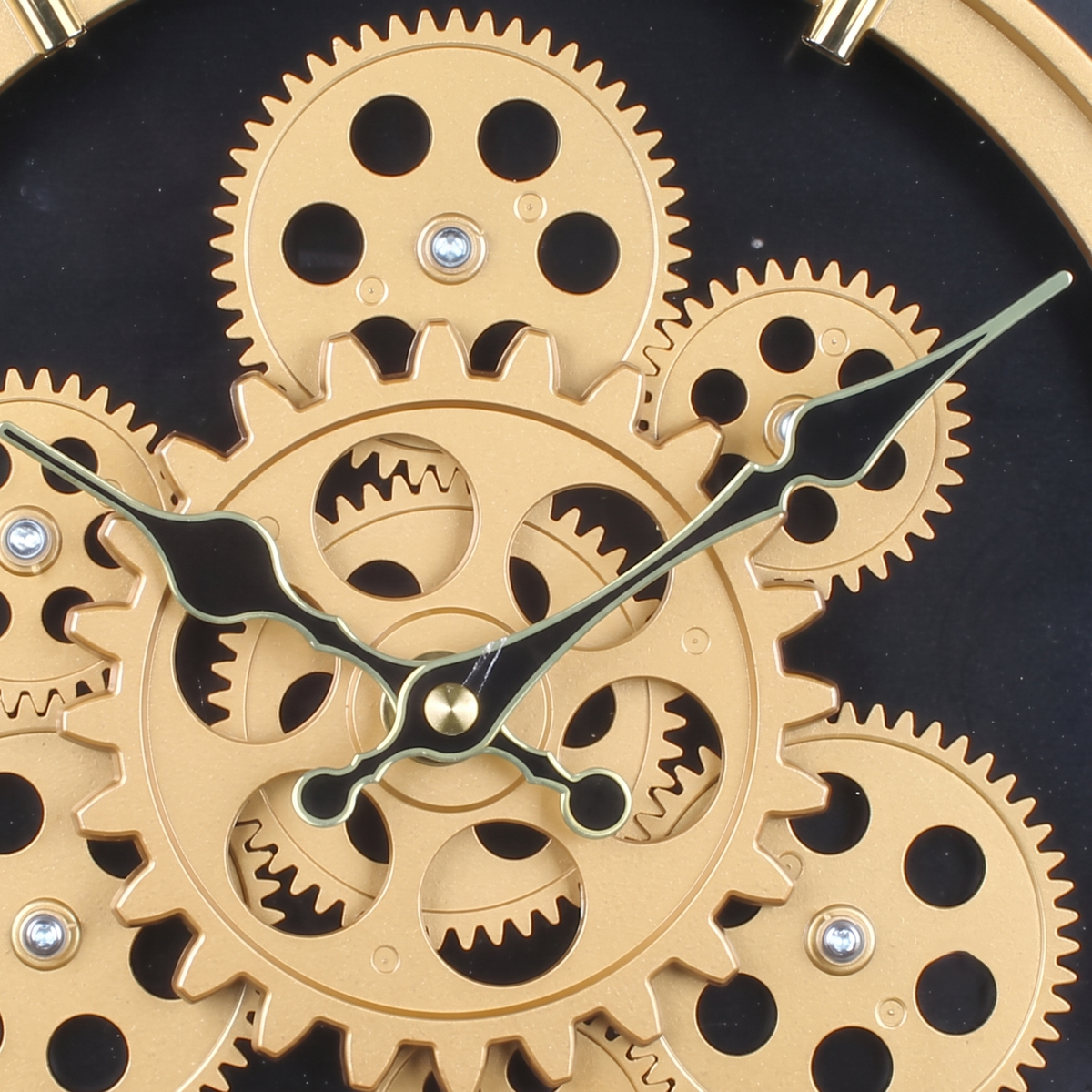 Horloge à engrenage mobile