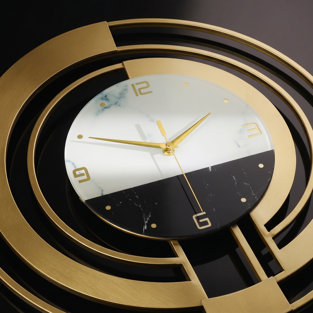 Horloge murale design métal