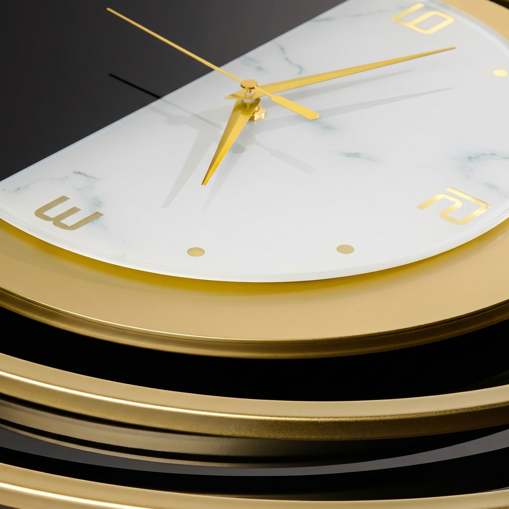 Horloge murale design métal