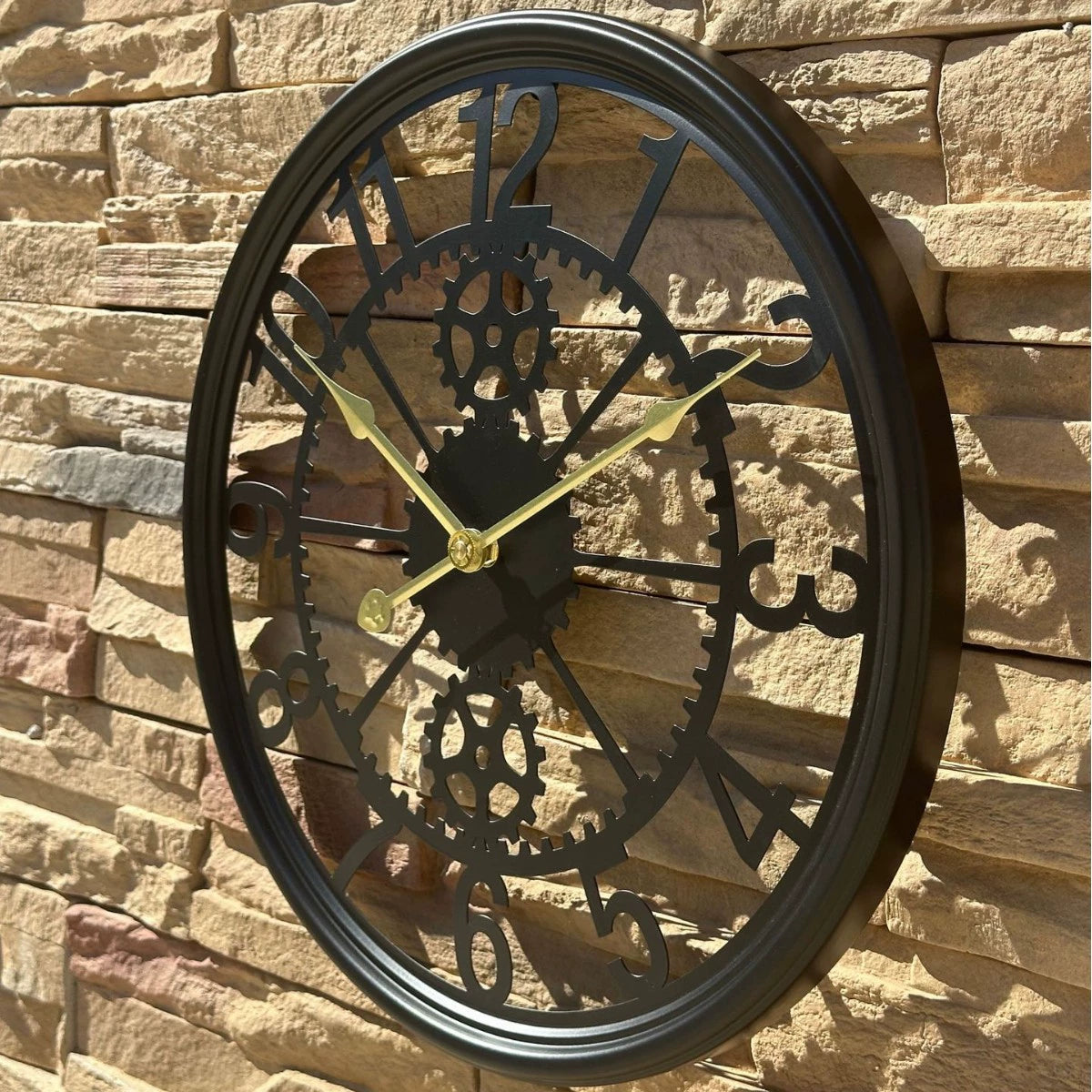 Ancienne horloge industrielle