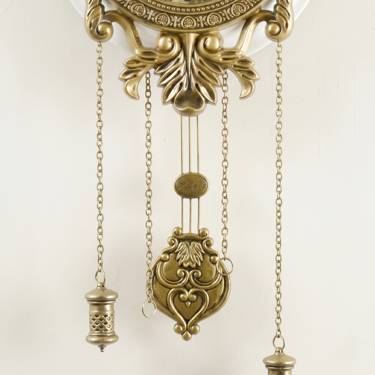 Grande horloge ancienne