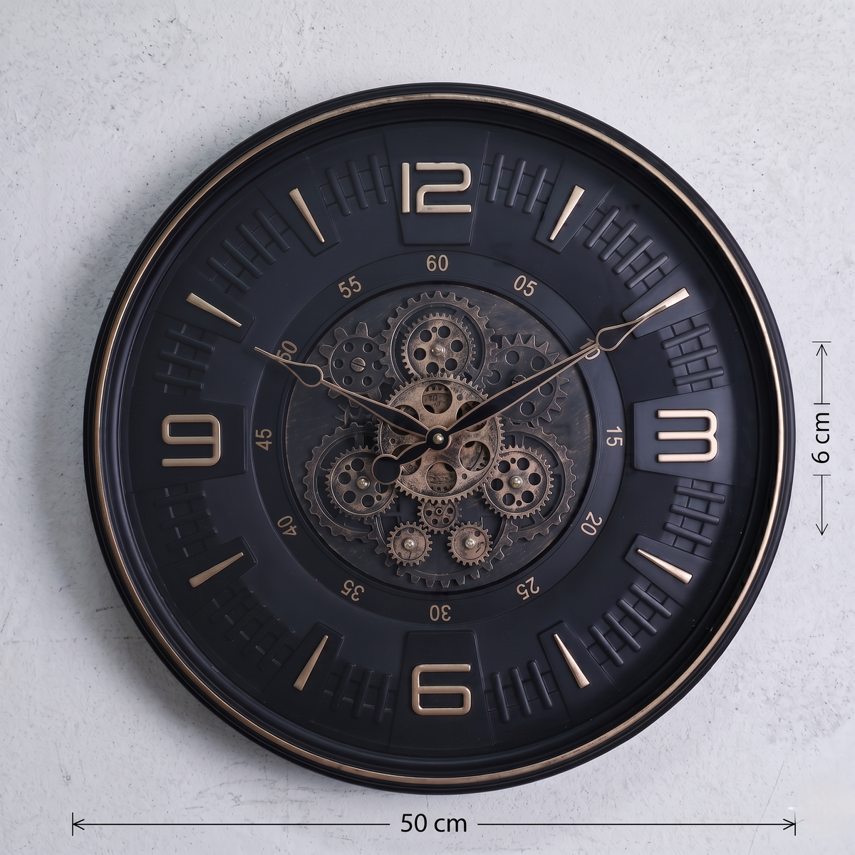 Grande horloge avec mecanisme apparent