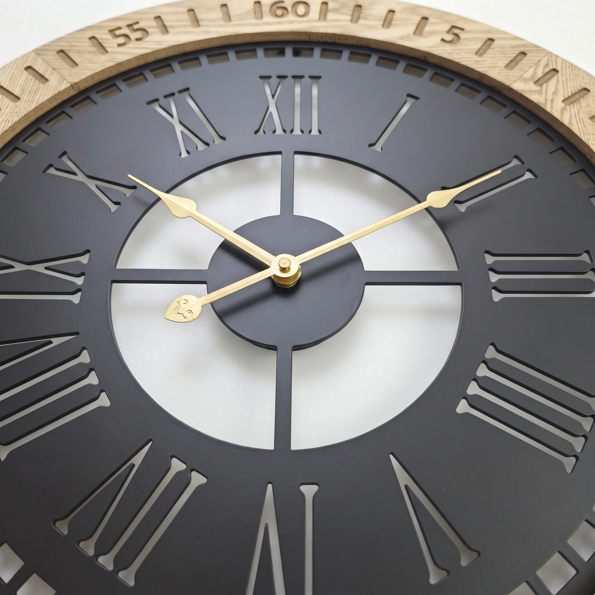 Grande horloge bois et métal
