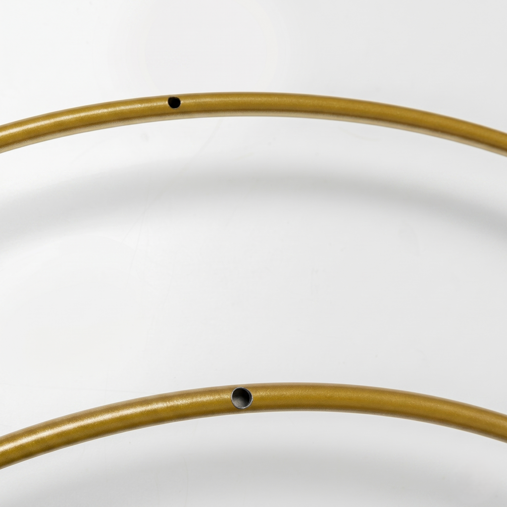 Grande horloge contemporaine dore
