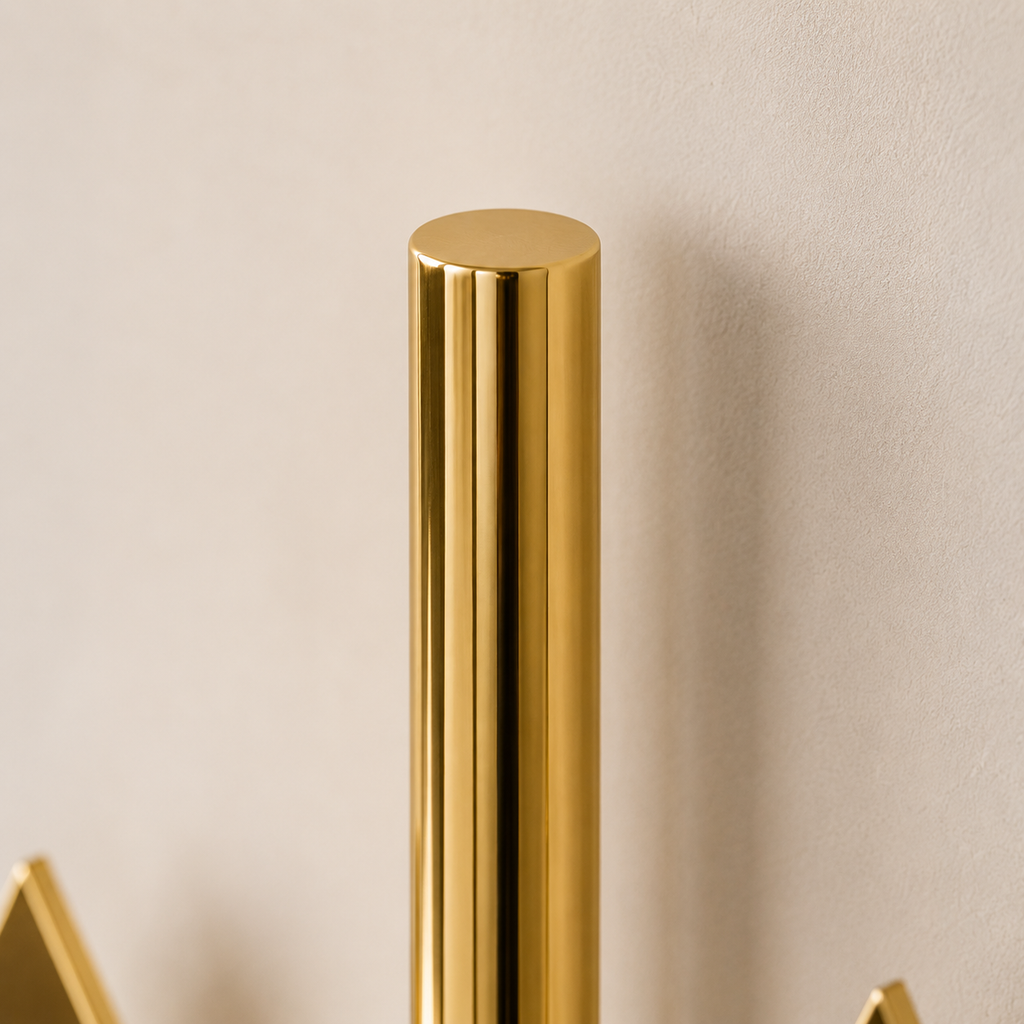 Grande horloge design doré