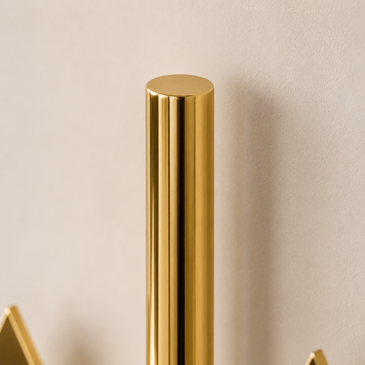 Grande horloge design doré