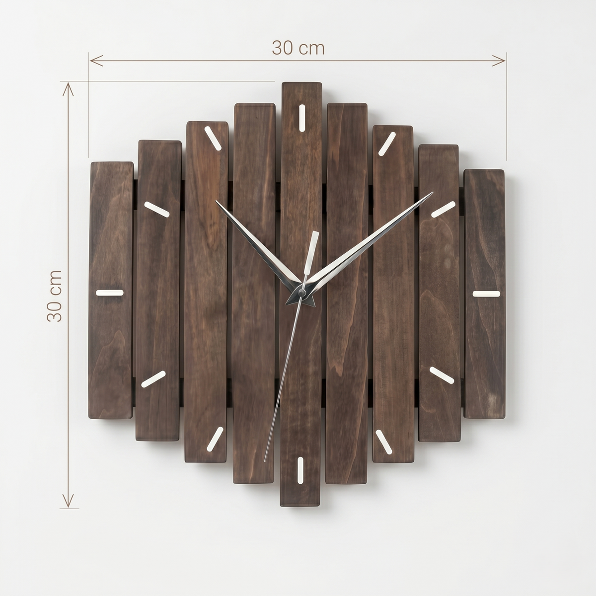 Horloge en bois rustique scandinave