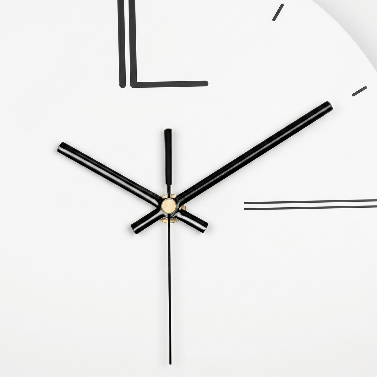 Grande horloge murale moderne