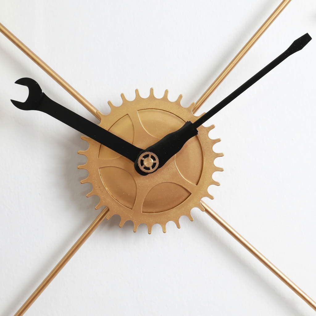 Grande horloge rouage doré