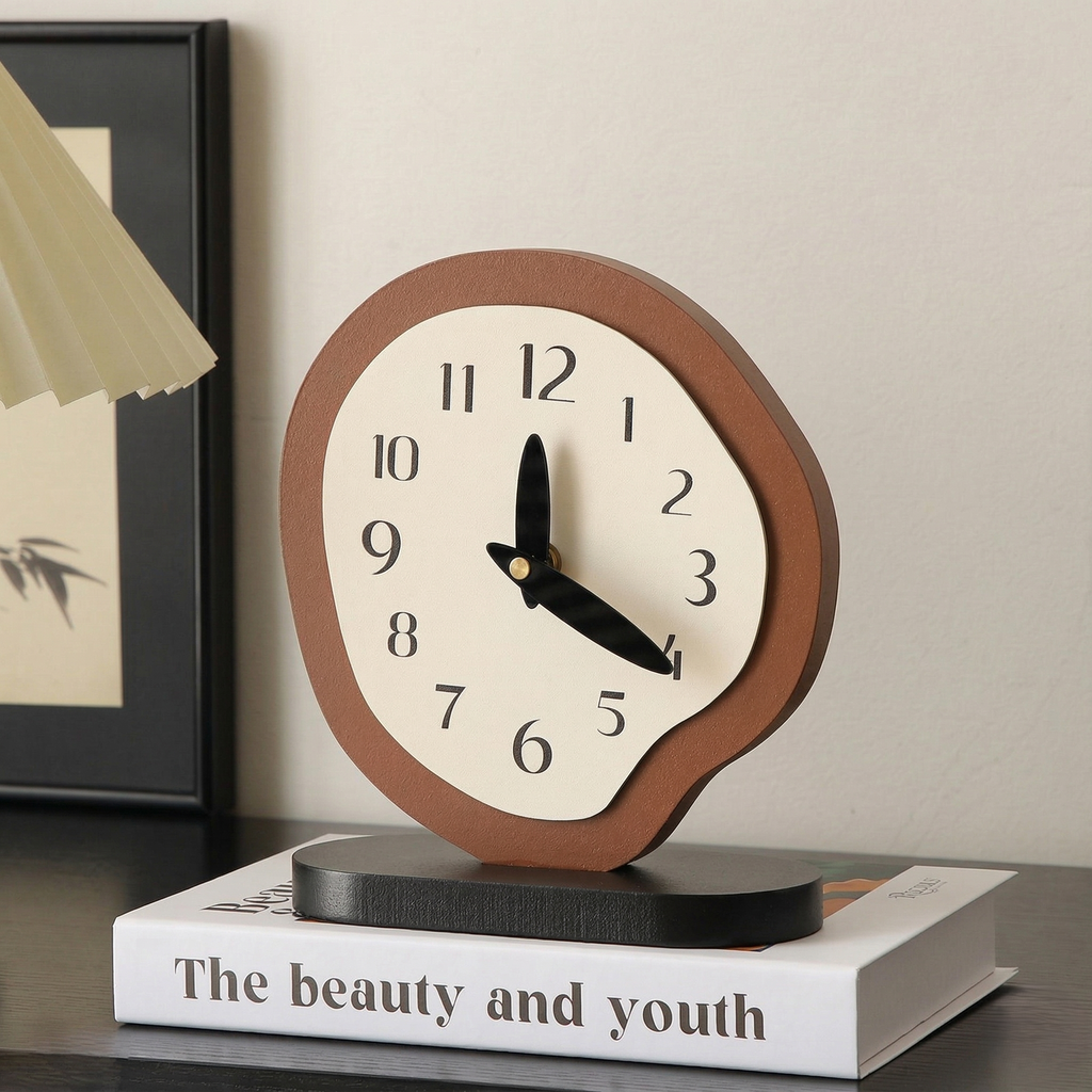 Horloge à poser moderne