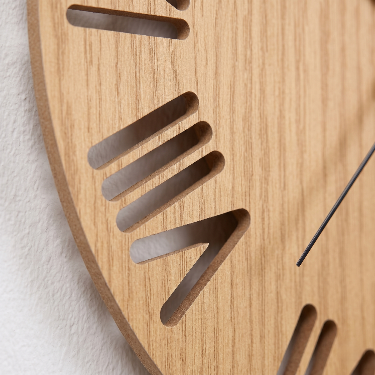 Horloge chiffre romain bois