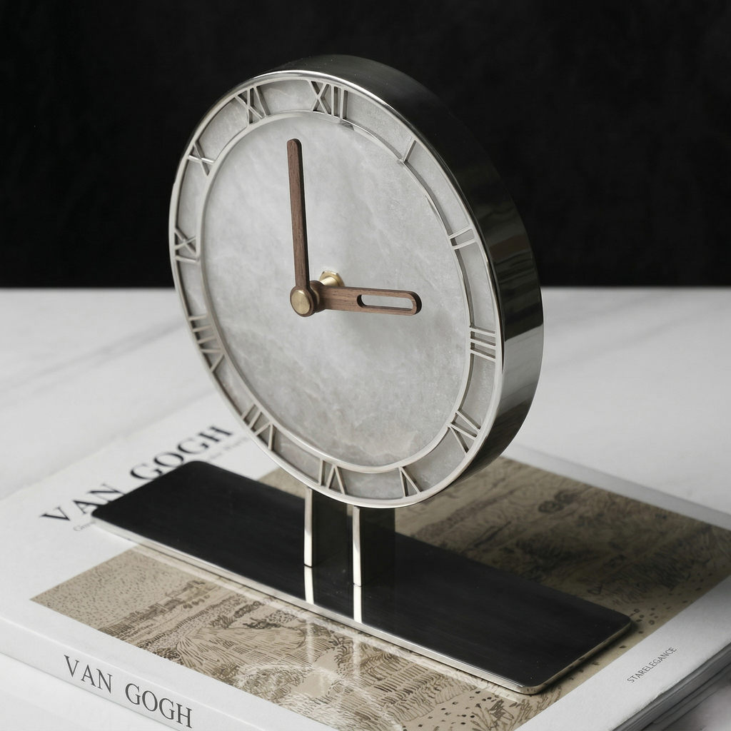 Horloge de table moderne