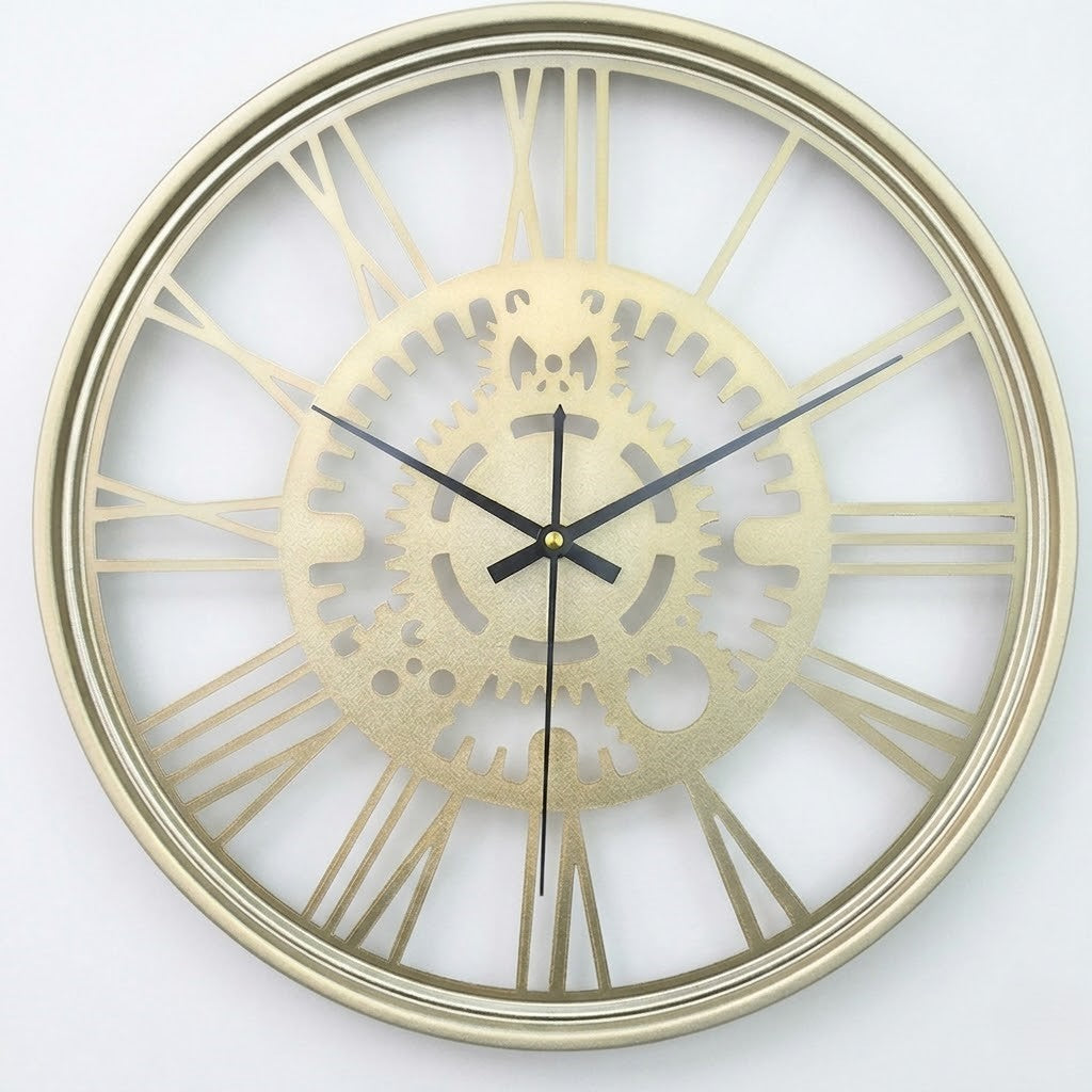 Horloge en métal chiffre romain