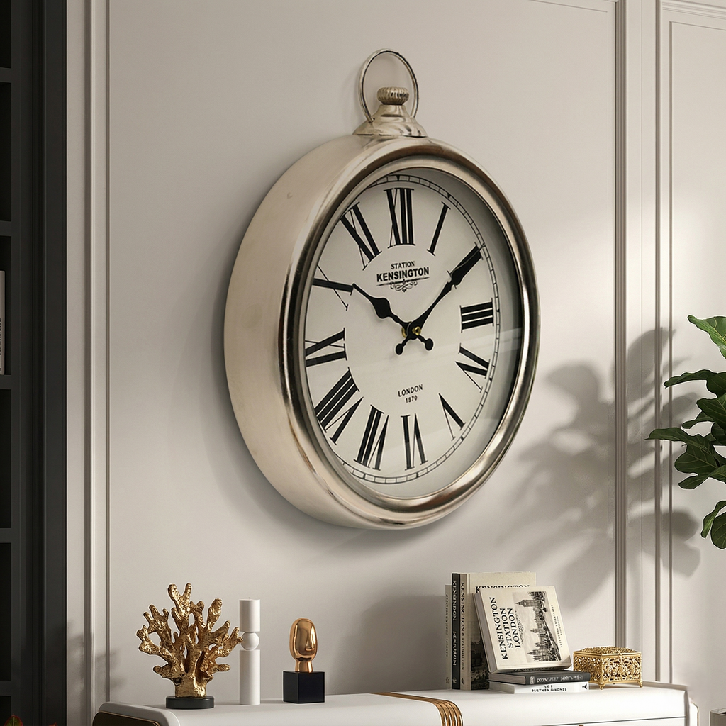 Horloge métal chiffres romains