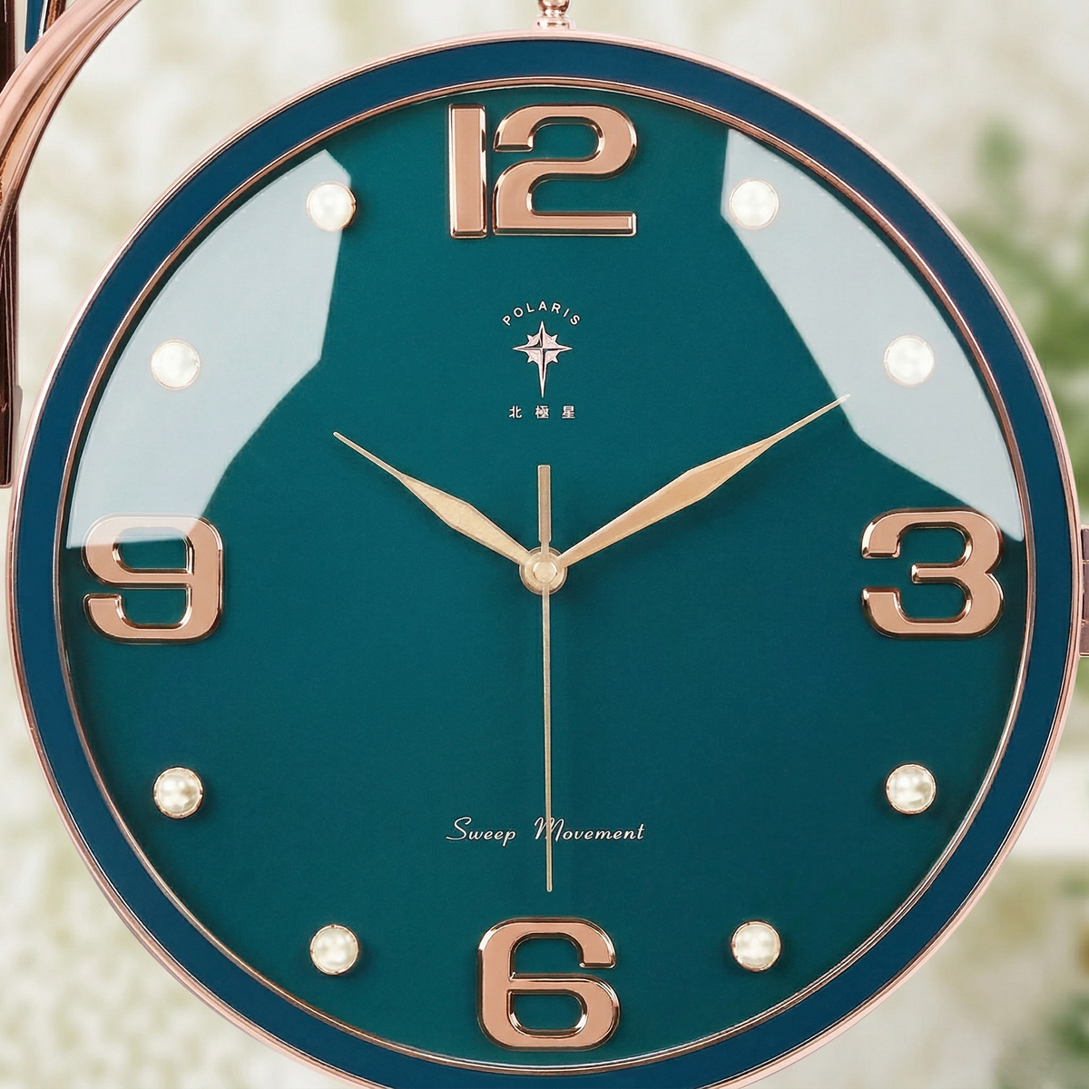 Horloge murale double face moderne