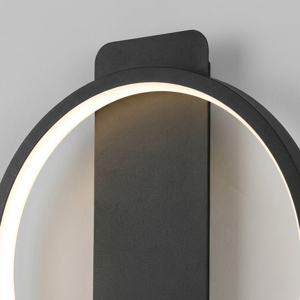 Horloge murale noire moderne