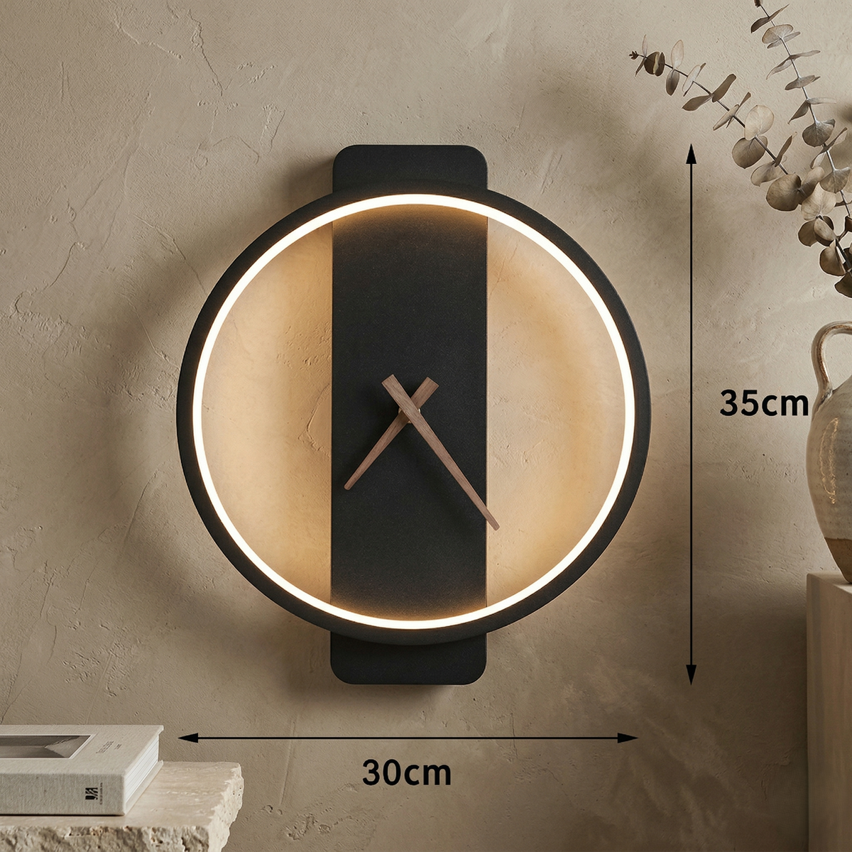 Horloge murale noire moderne