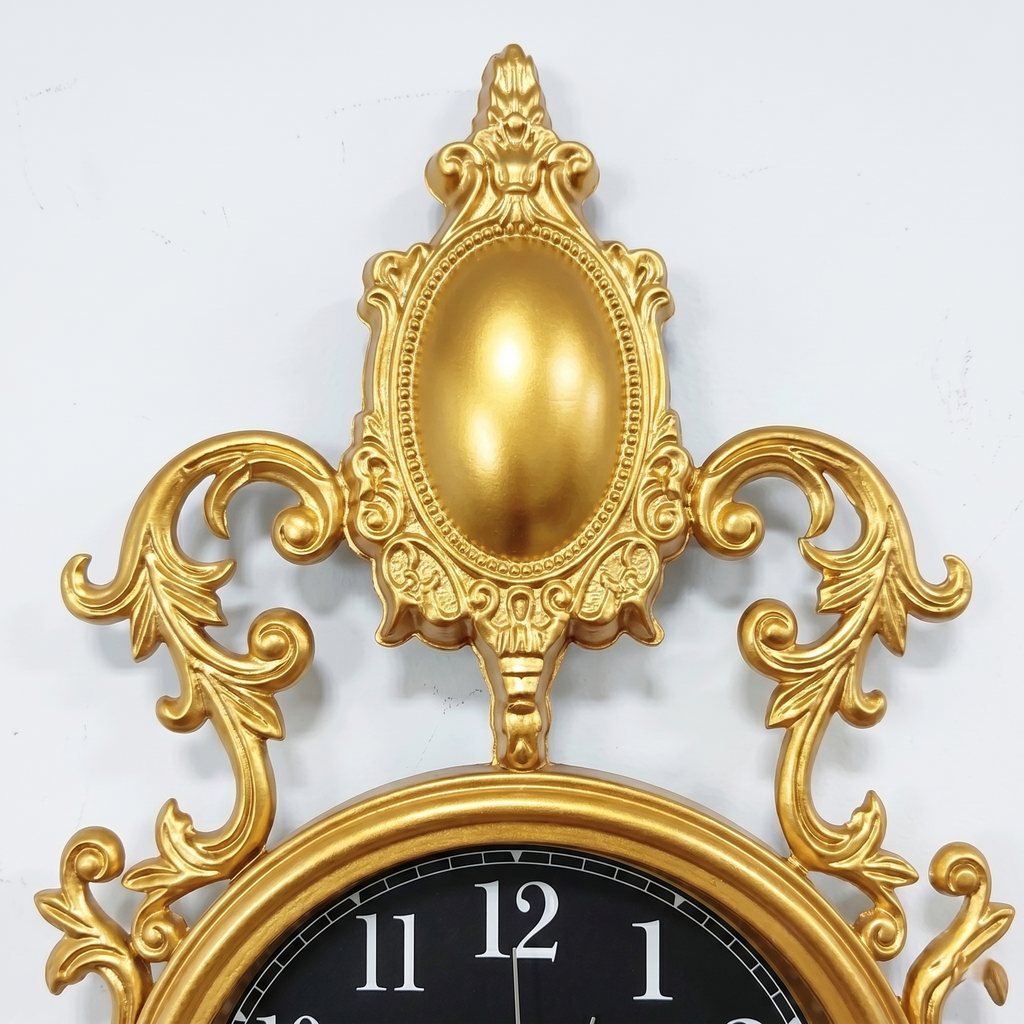 Horloge ancienne dorée