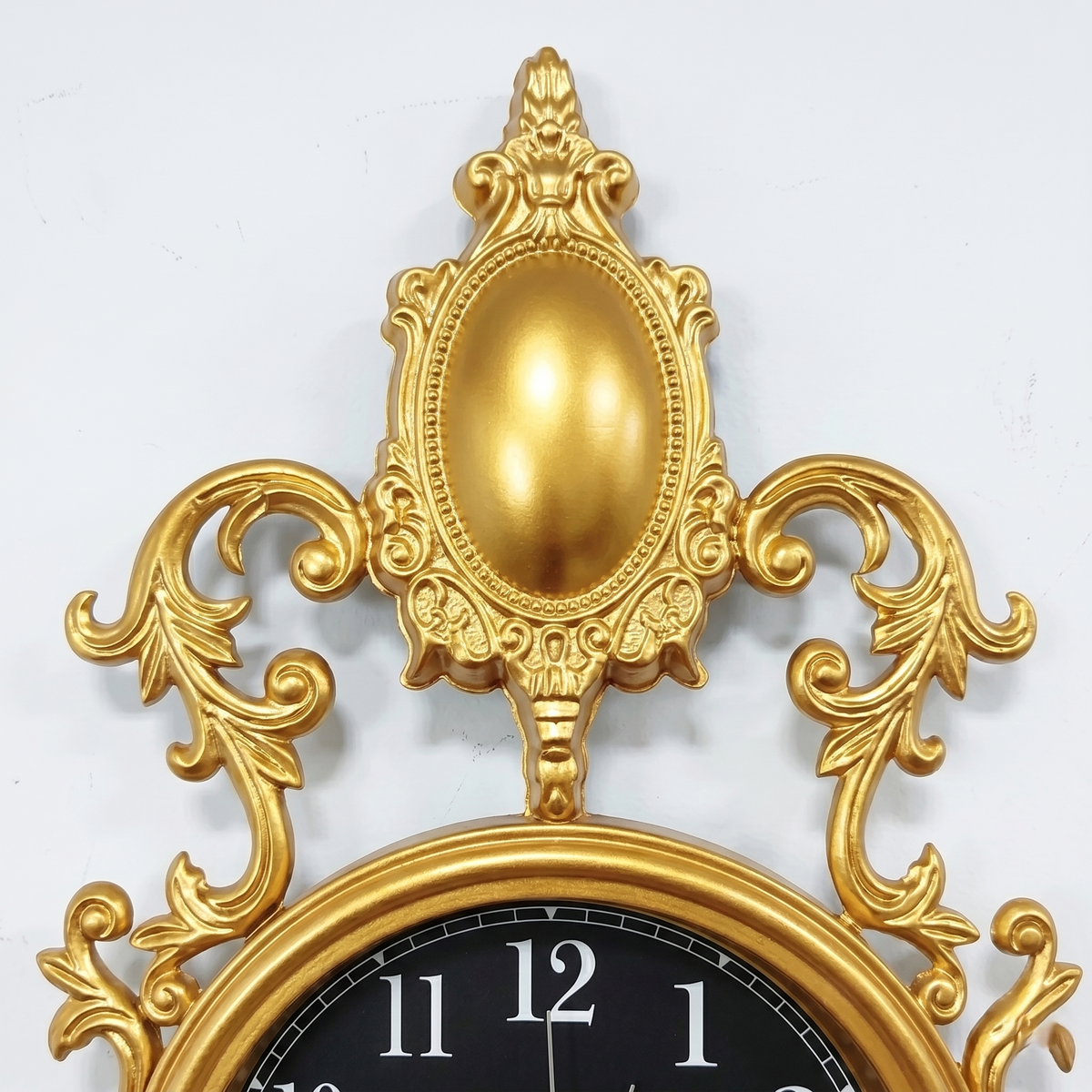 Horloge ancienne dorée