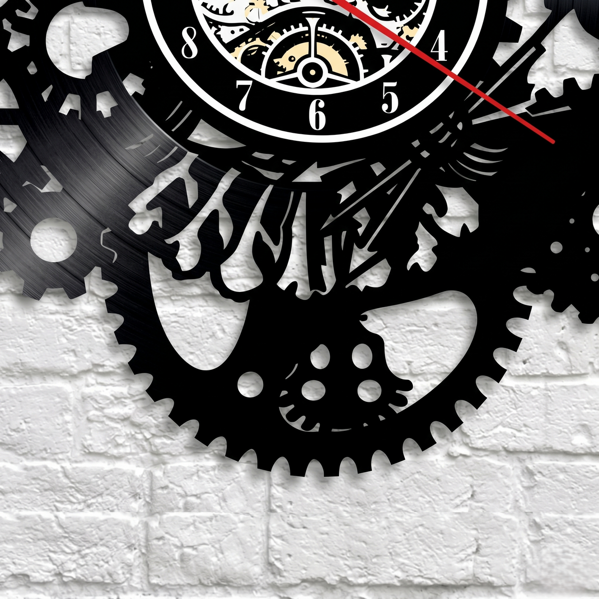 Horloge avec des yeux steampunk
