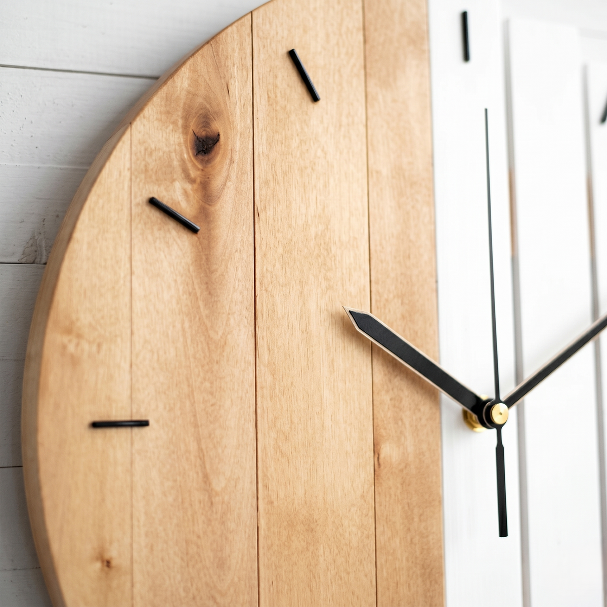 Horloge murale bois scandinave blanc