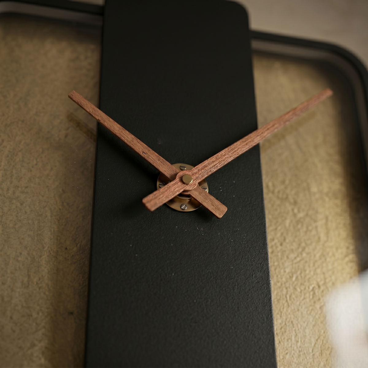 Horloge carrée originale