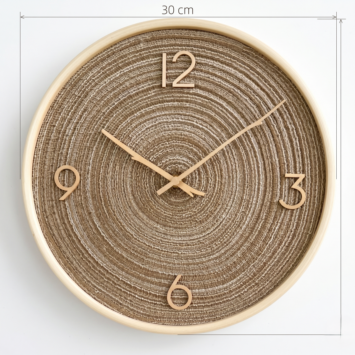 Horloge design rotin osier