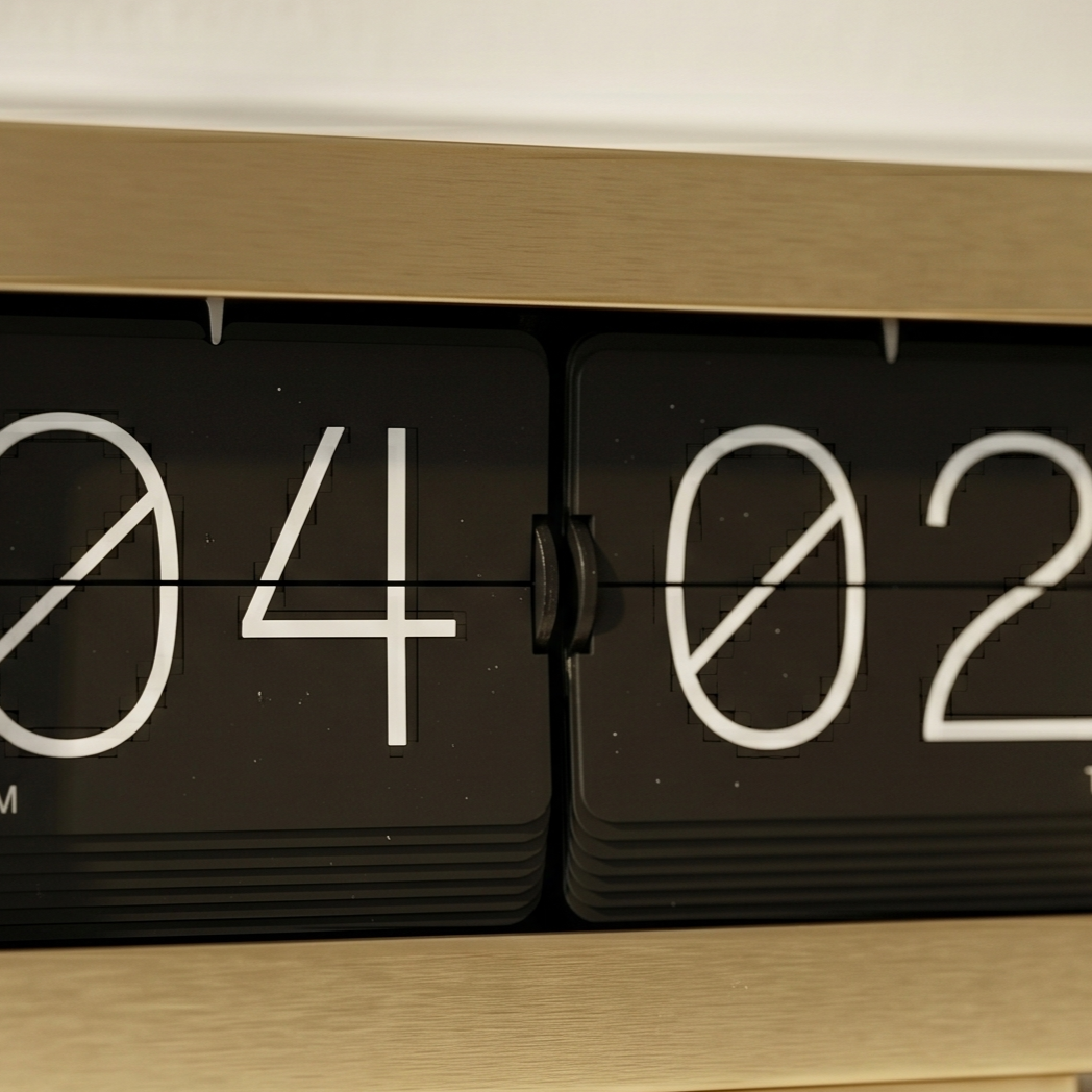 Horloge digital doré