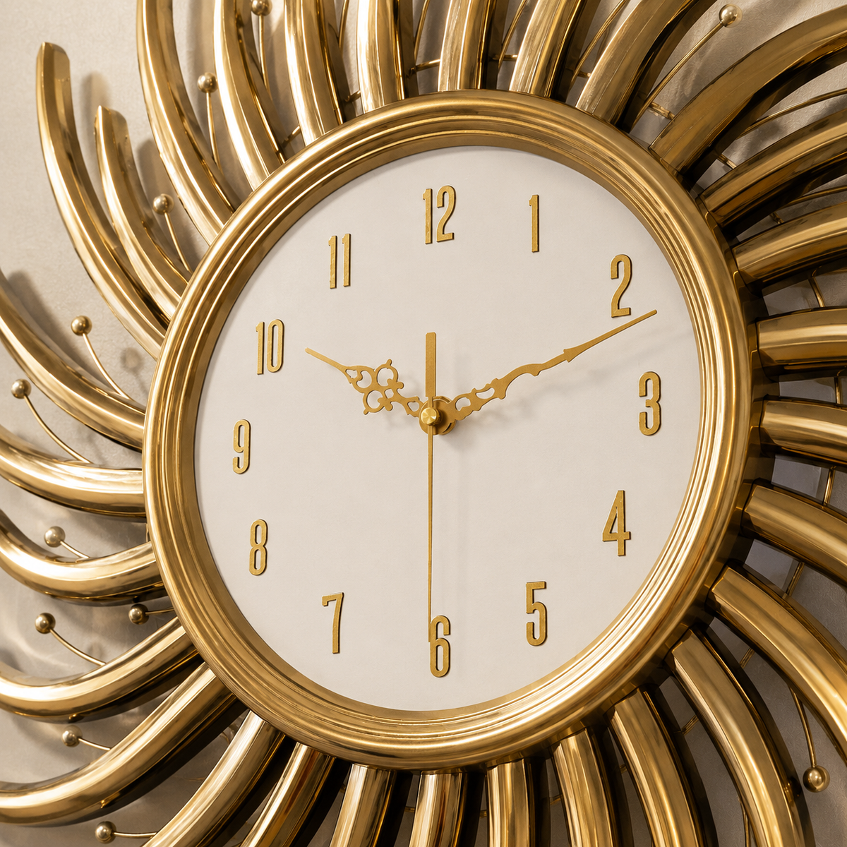 Horloge doré oriental