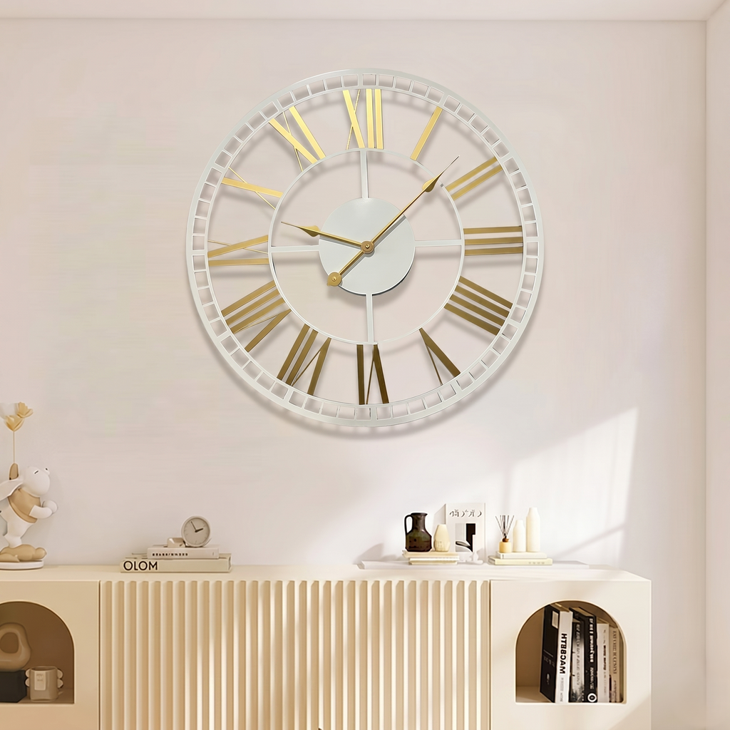 Horloge métal chiffre romain