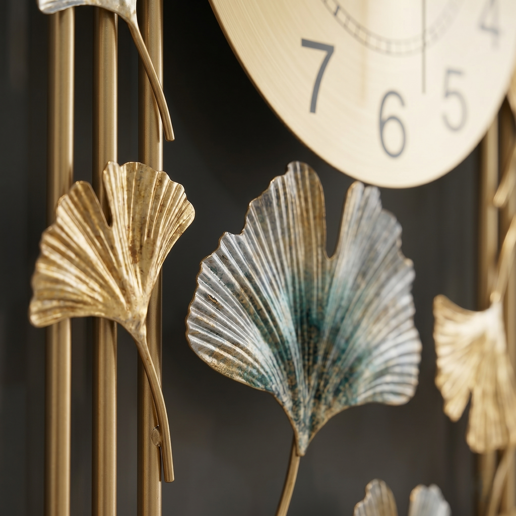 Horloge murale design pour salon