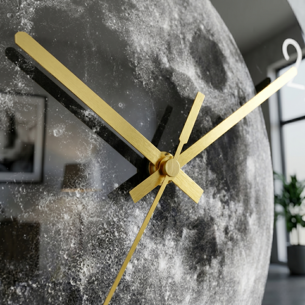 Horloge murale effet miroir lune
