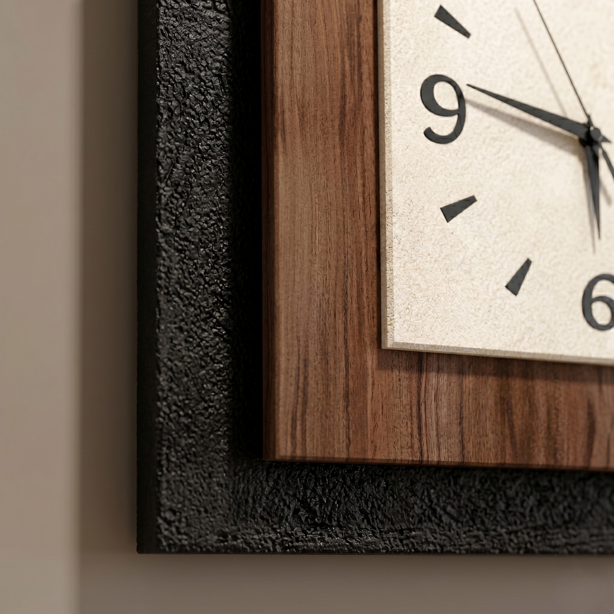 Horloge murale originale en bois