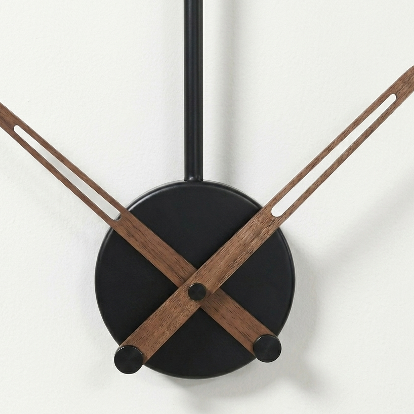 Horloge murale originale noire moderne