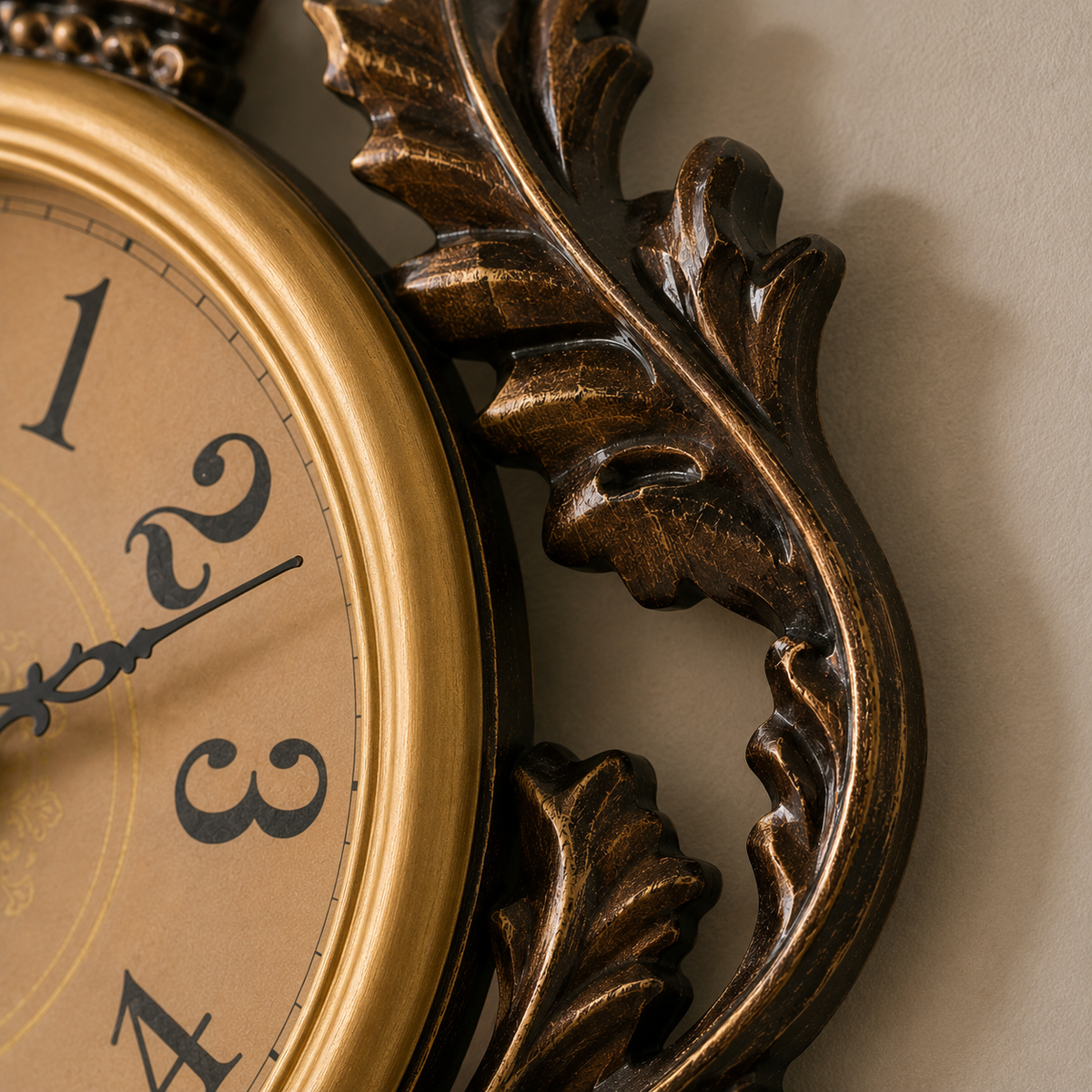 Horloge murale vintage en métal