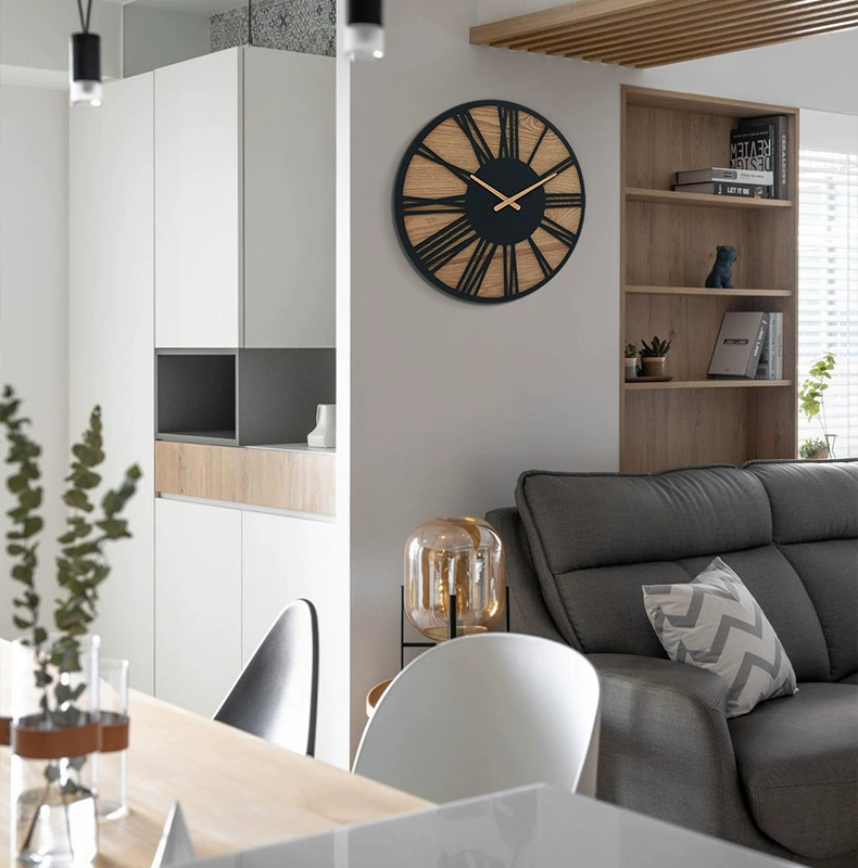 Horloge noir chiffre romain
