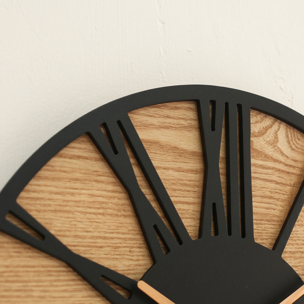 Horloge noir chiffre romain