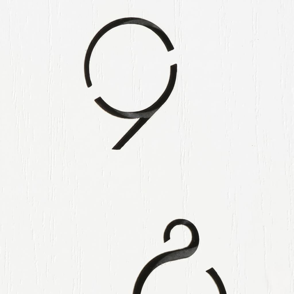 Horloge salon scandinave