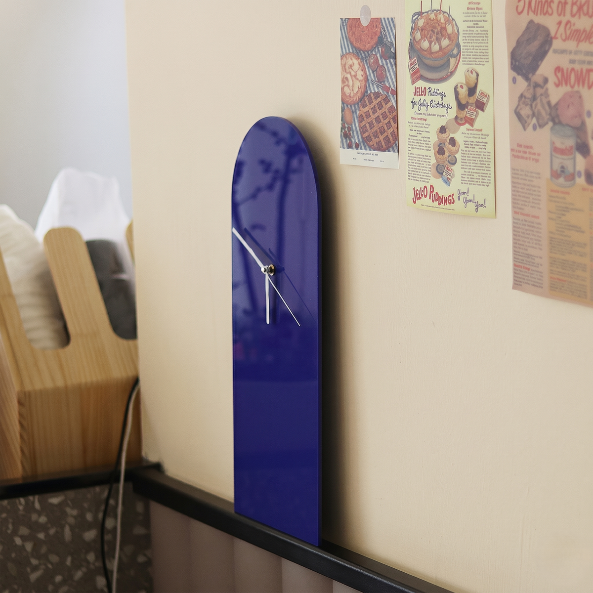 Horloge scandinave bleu
